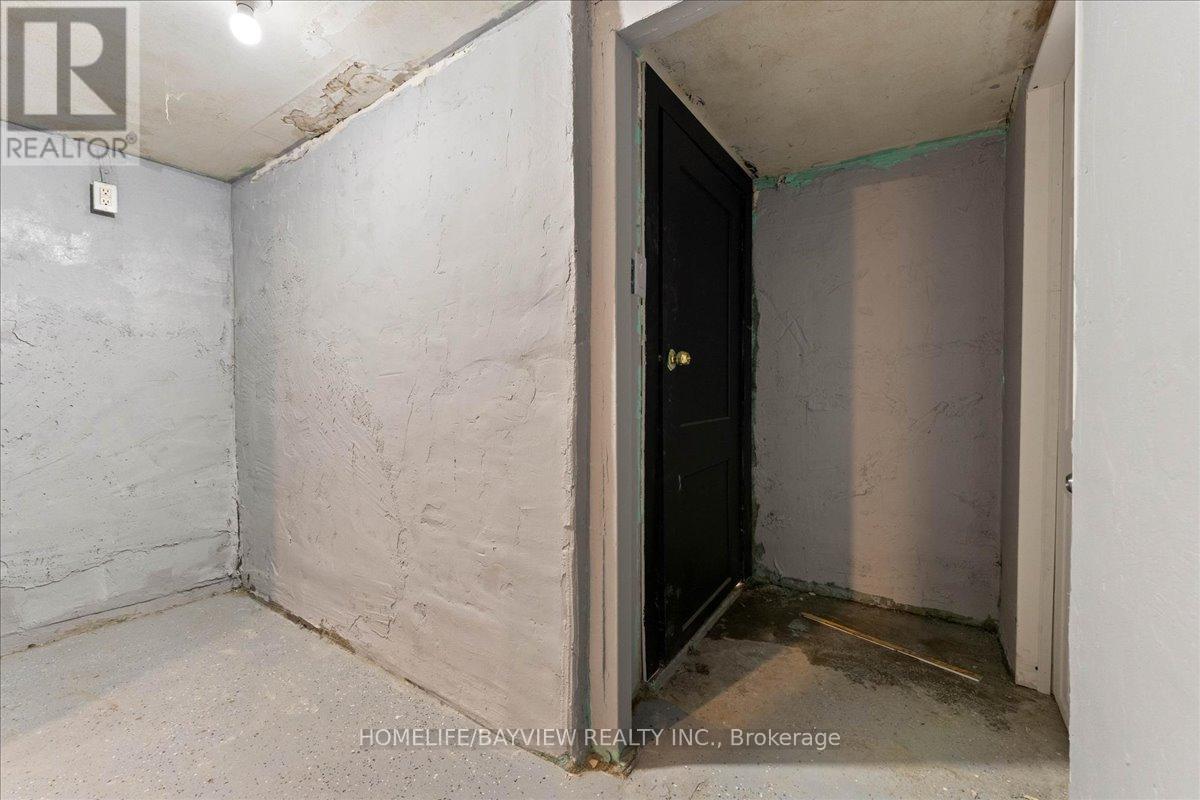 214 BURLINGTON STREET E, Hamilton (North End), Ontario, L8L4H1 — Photo 29