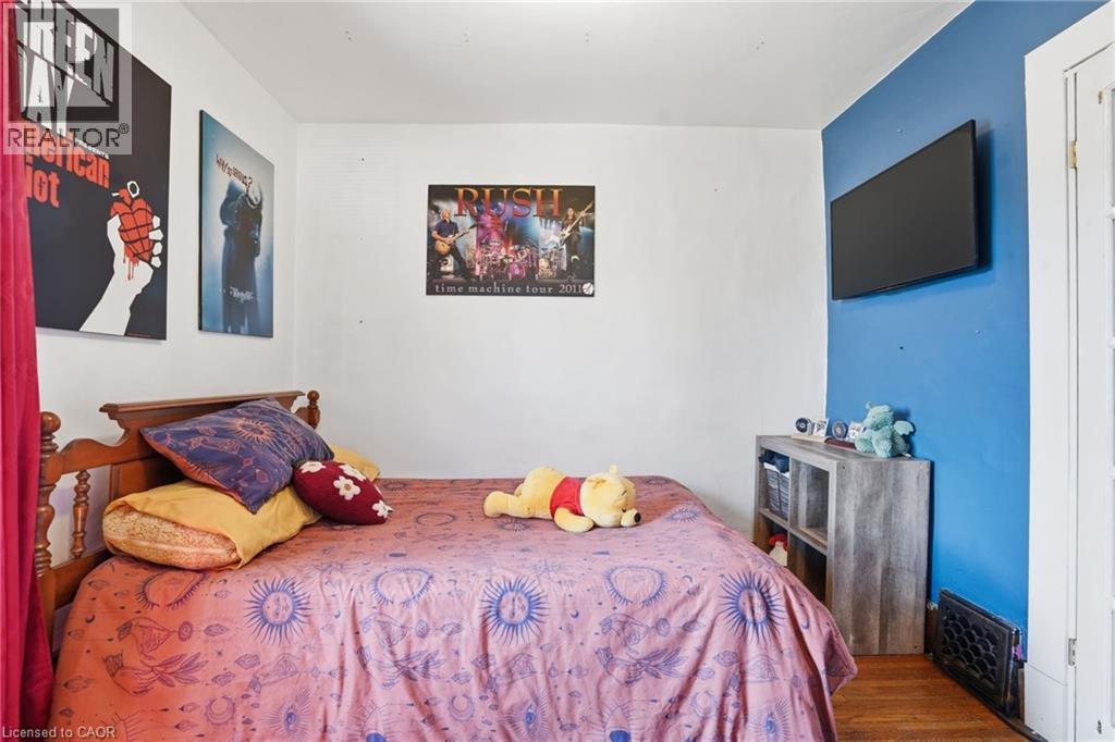 5056 FOURTH Avenue, Niagara Falls, Ontario, L2E4P6 — Photo 21