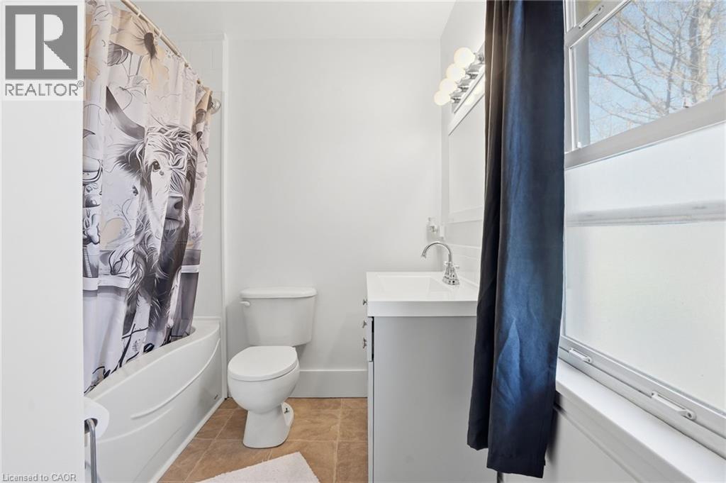 5056 FOURTH Avenue, Niagara Falls, Ontario, L2E4P6 — Photo 24