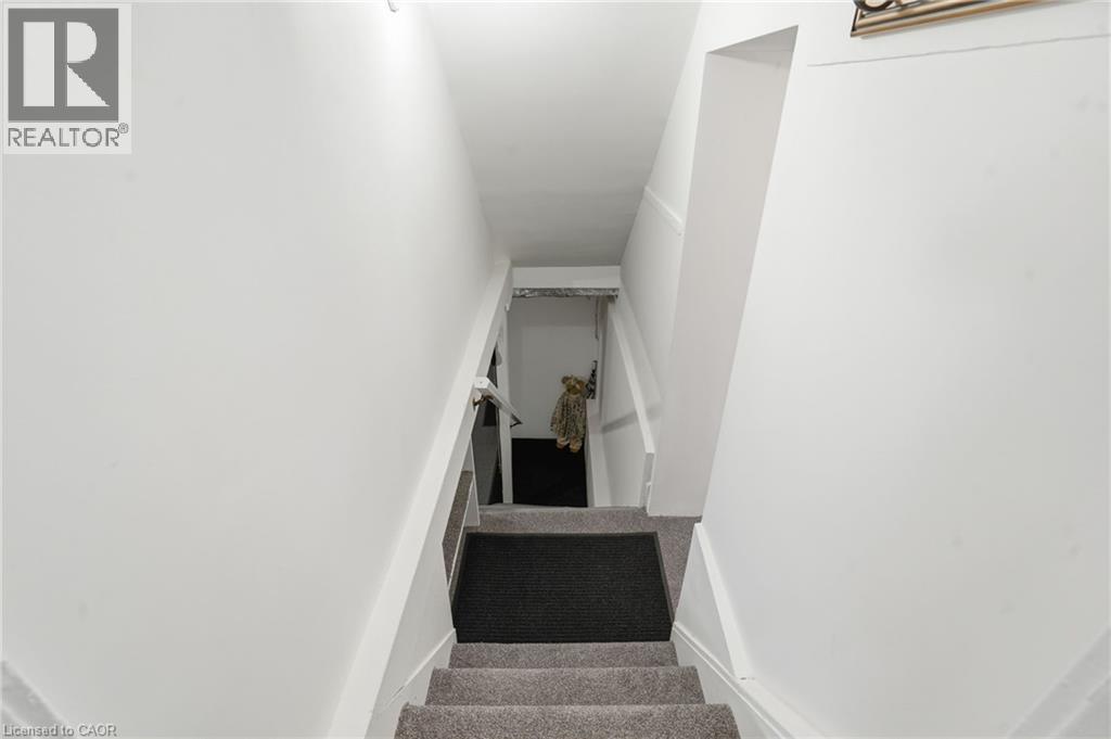 5056 FOURTH Avenue, Niagara Falls, Ontario, L2E4P6 — Photo 26