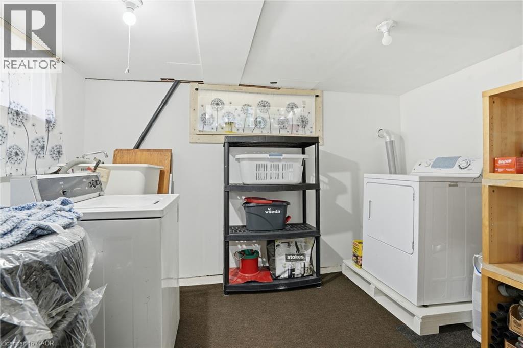 5056 FOURTH Avenue, Niagara Falls, Ontario, L2E4P6 — Photo 32