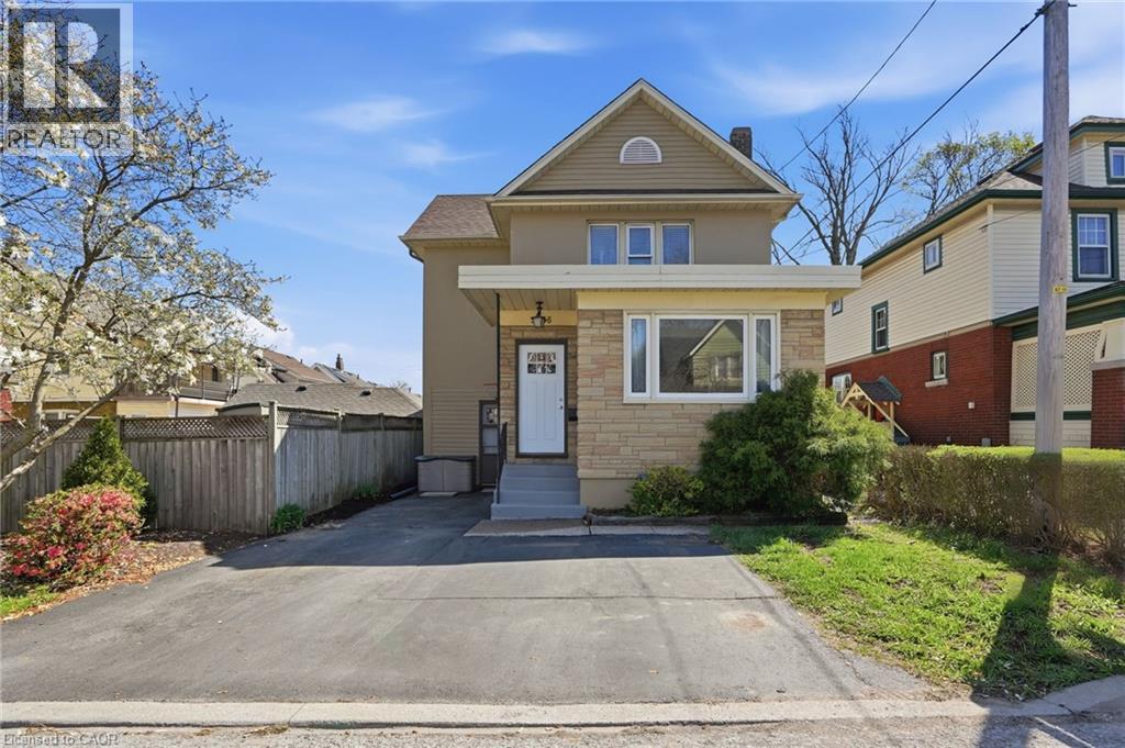 5056 FOURTH Avenue, Niagara Falls, Ontario, L2E4P6 — Photo 4