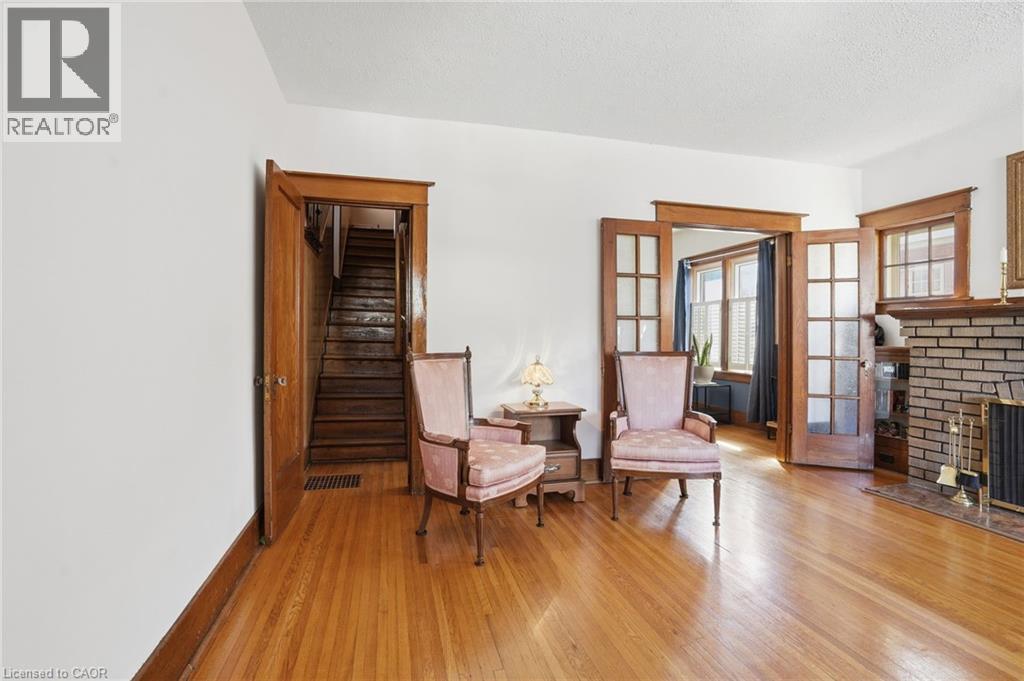 5056 FOURTH Avenue, Niagara Falls, Ontario, L2E4P6 — Photo 7