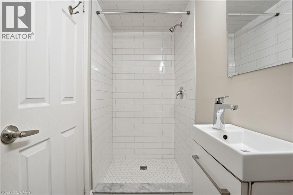 390 HUNTER Street W, Hamilton, Ontario, L8P1S9 — Photo 32