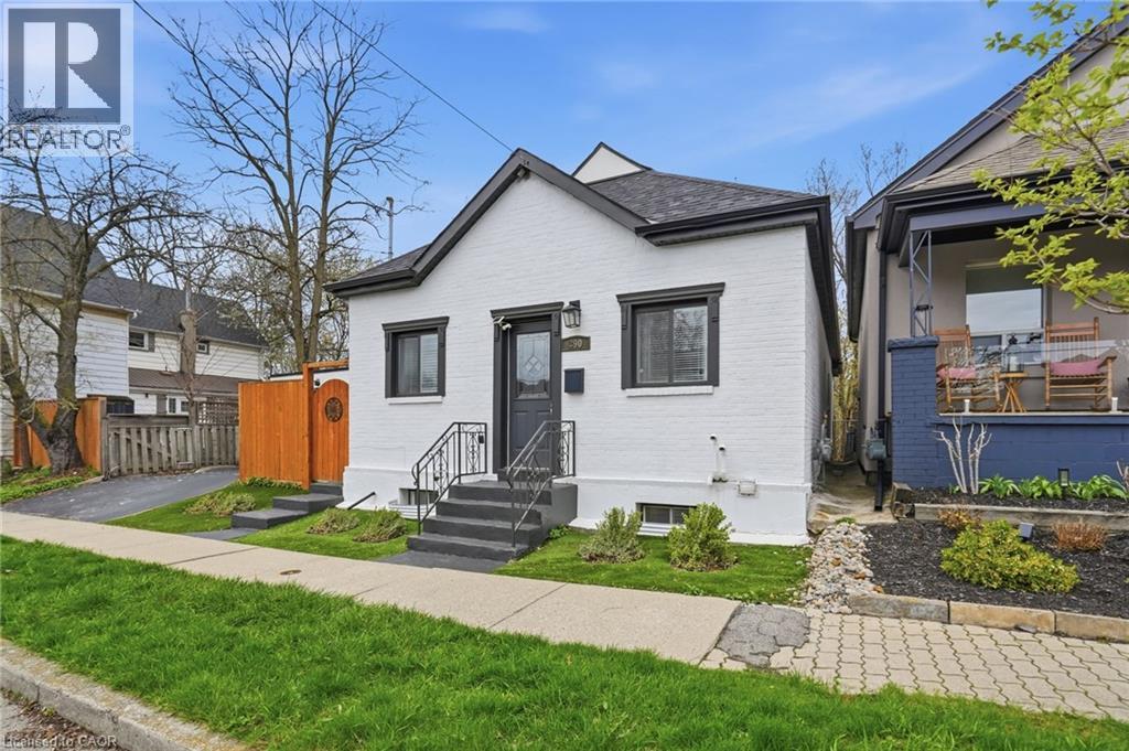 390 HUNTER Street W, Hamilton, Ontario, L8P1S9 — Photo 4