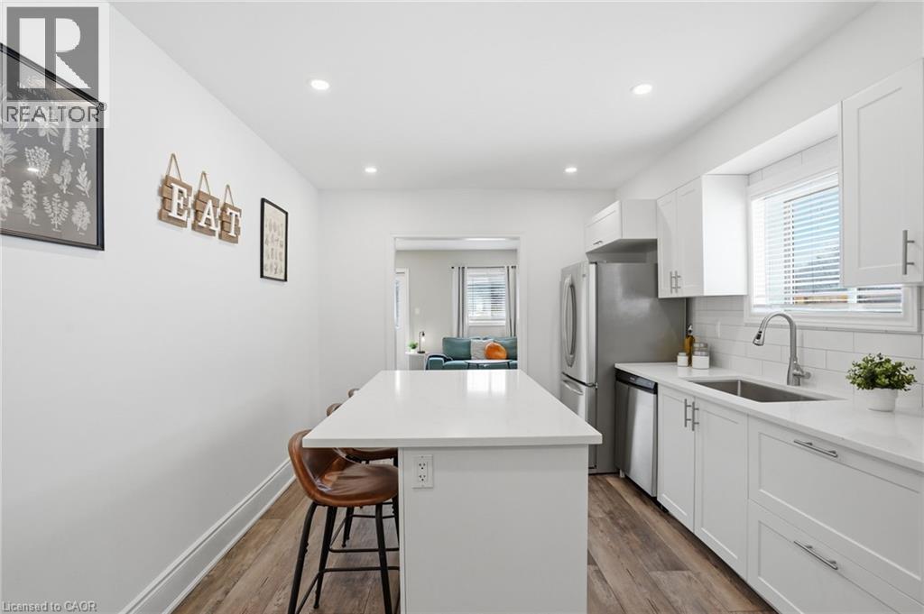 390 HUNTER Street W, Hamilton, Ontario, L8P1S9 — Photo 9