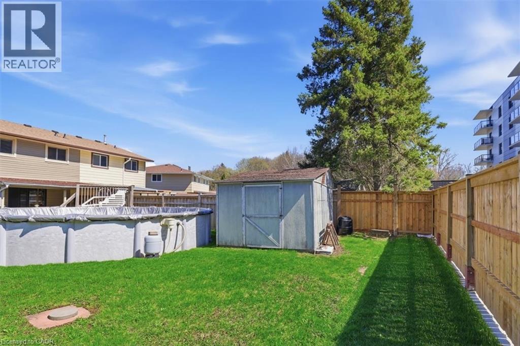 111 SELKIRK Drive, Kitchener, Ontario, N2E1M5 — Photo 31