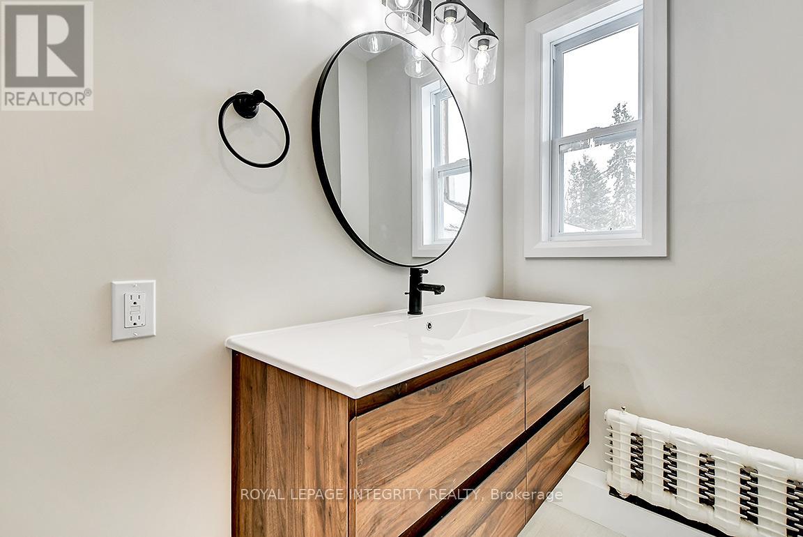 301 ZEPHYR AVENUE, Ottawa, Ontario, K2B5Z7 — Photo 14