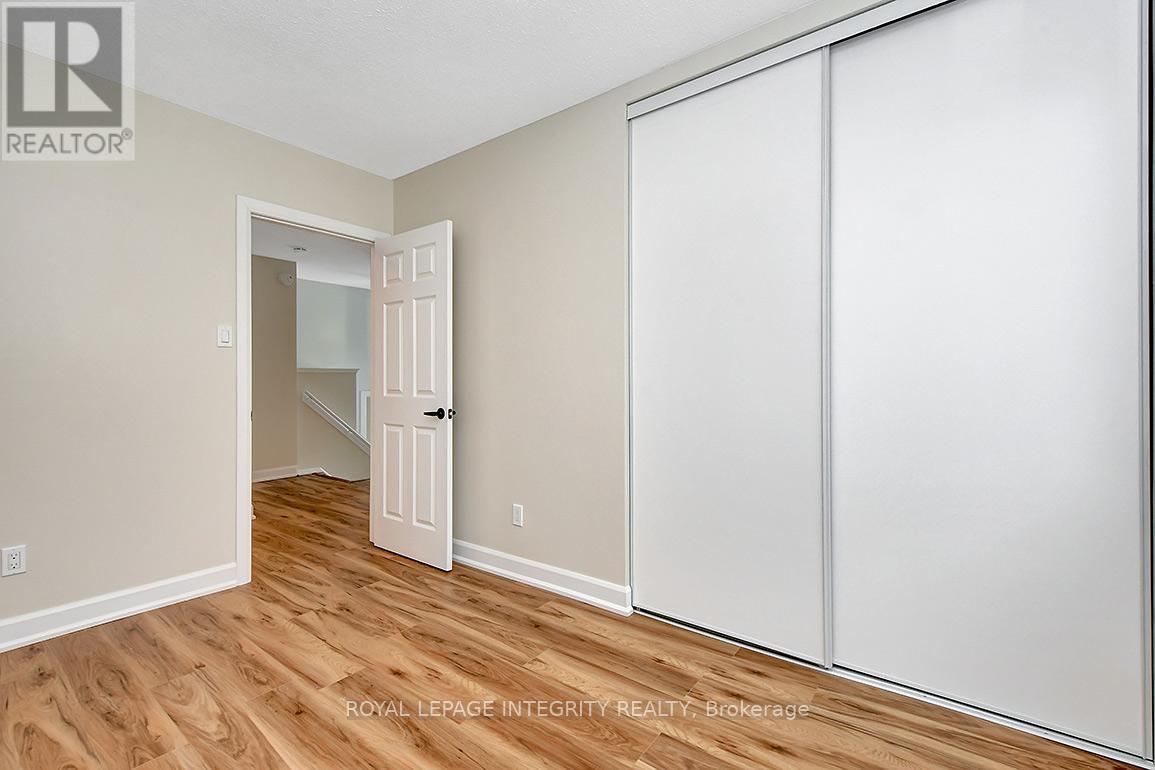 301 ZEPHYR AVENUE, Ottawa, Ontario, K2B5Z7 — Photo 15