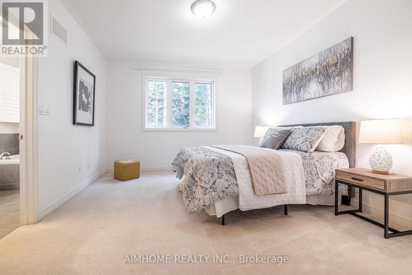 92 RADIAL DRIVE, Aurora, Ontario, L4G0Z8 — Photo 13