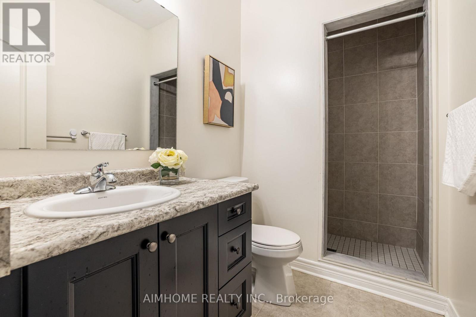 92 RADIAL DRIVE, Aurora, Ontario, L4G0Z8 — Photo 23