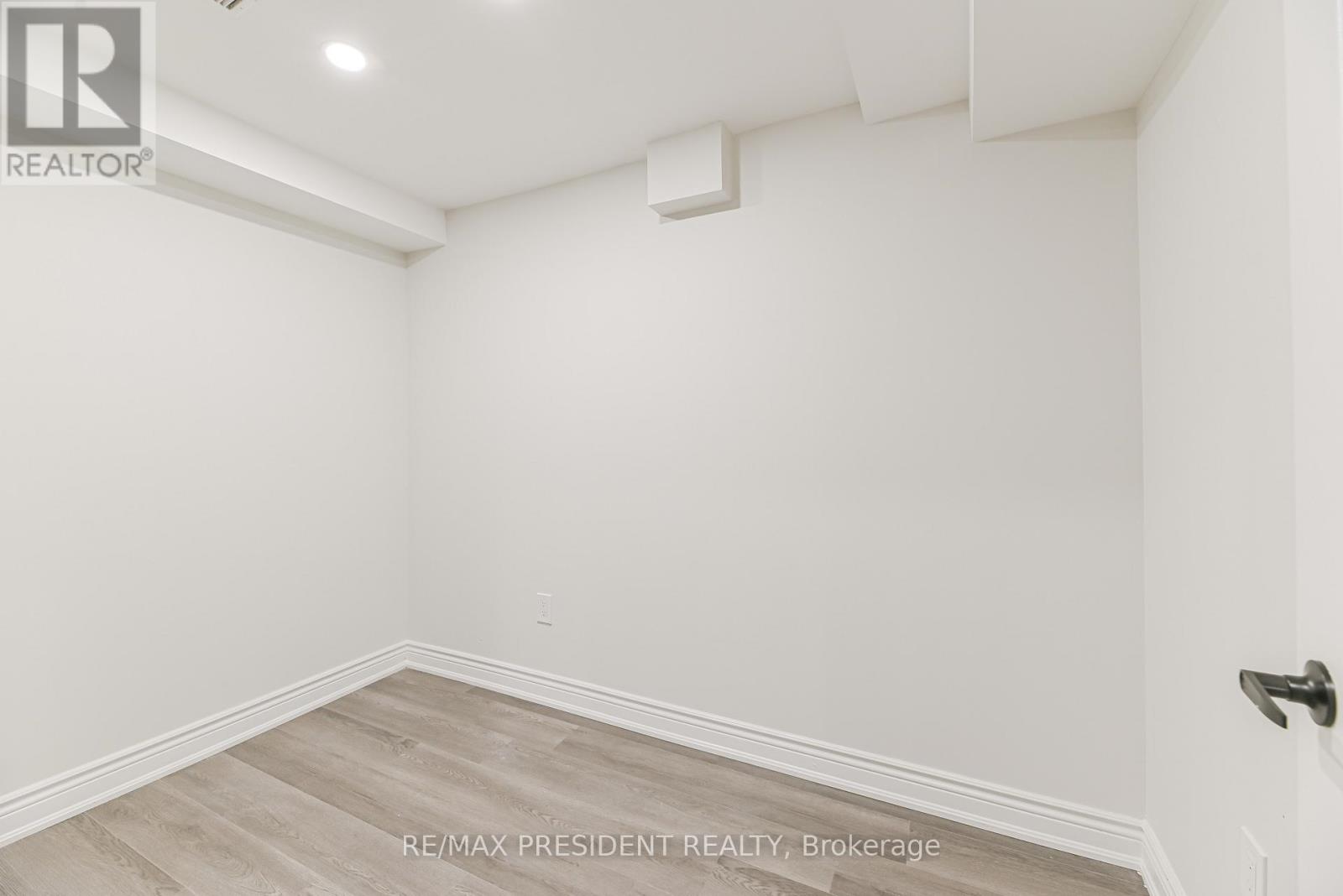 4 LAWNVIEW COURT, Brampton (Heart Lake West), Ontario, L7G1T4 — Photo 43