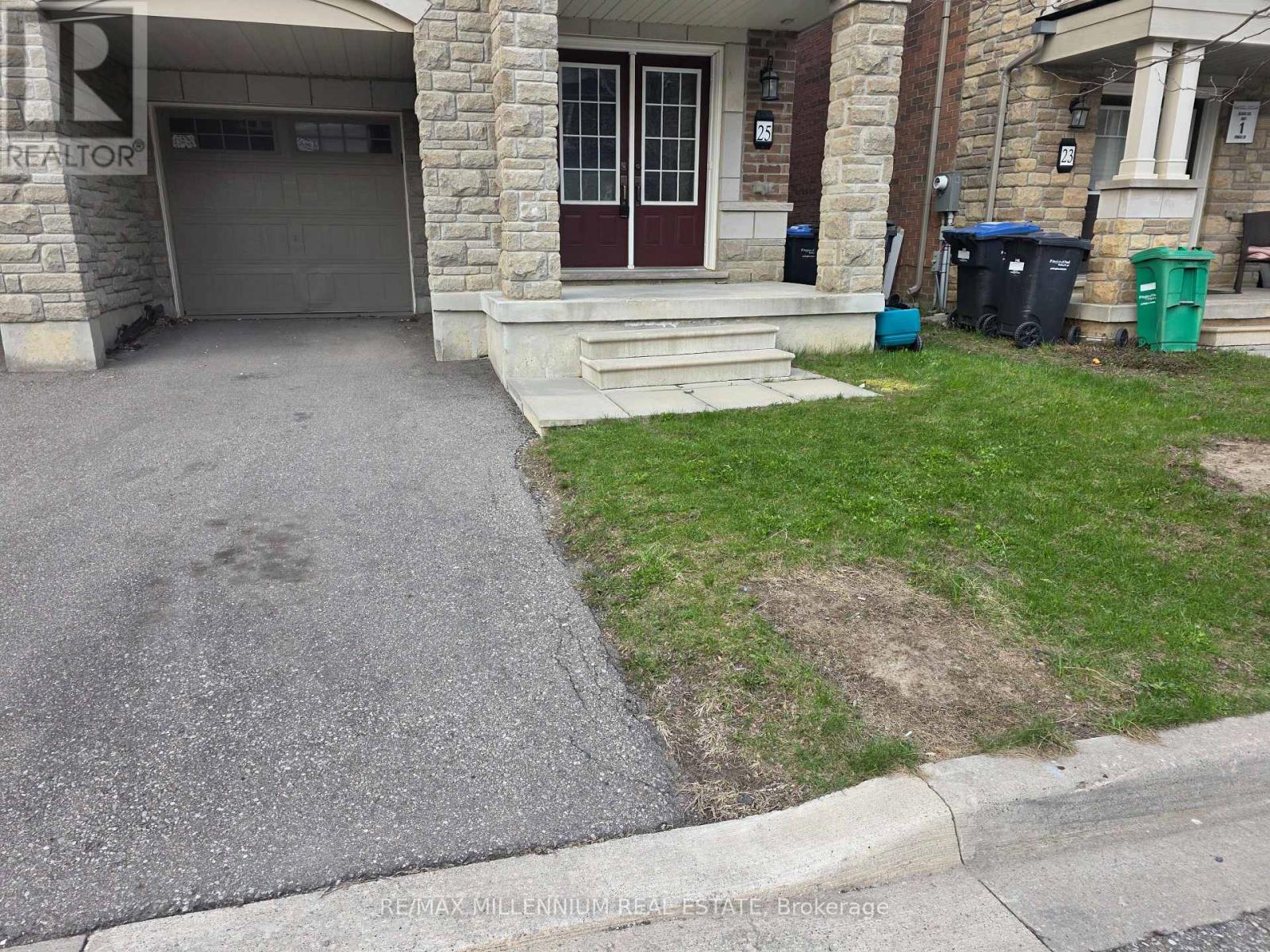 25 DAYLIGHT STREET, Brampton (Northwest Brampton), Ontario, L7A0C7 — Photo 4