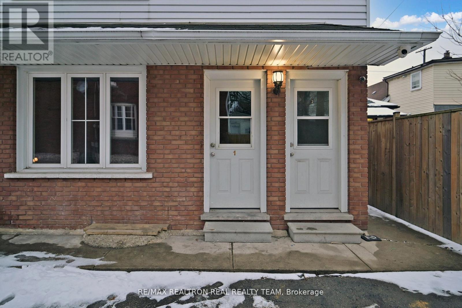 #C1 - 1129 CANNON STREET E, Hamilton (Crown Point), Ontario, L8L2J7 — Photo 3
