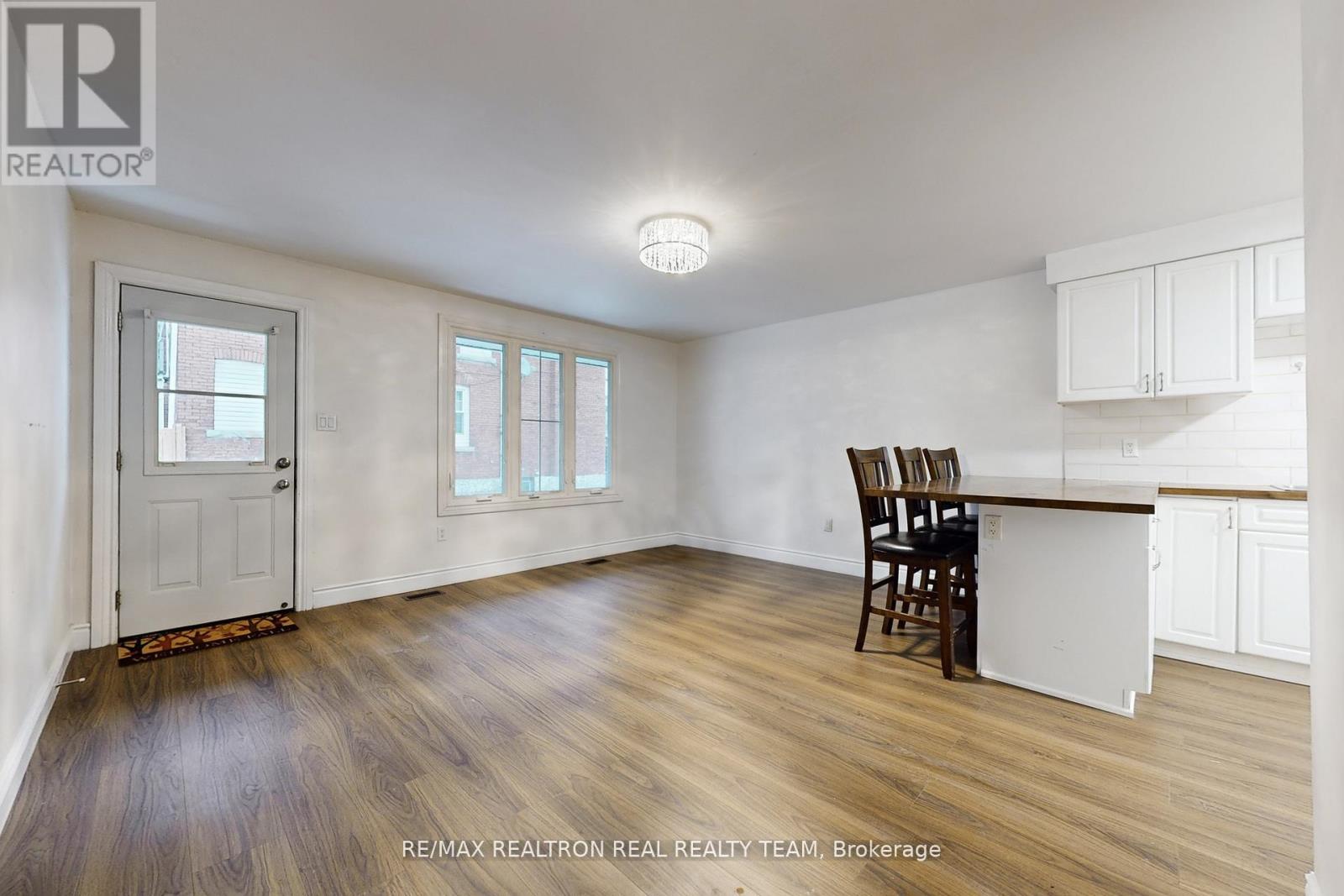 #C1 - 1129 CANNON STREET E, Hamilton (Crown Point), Ontario, L8L2J7 — Photo 4