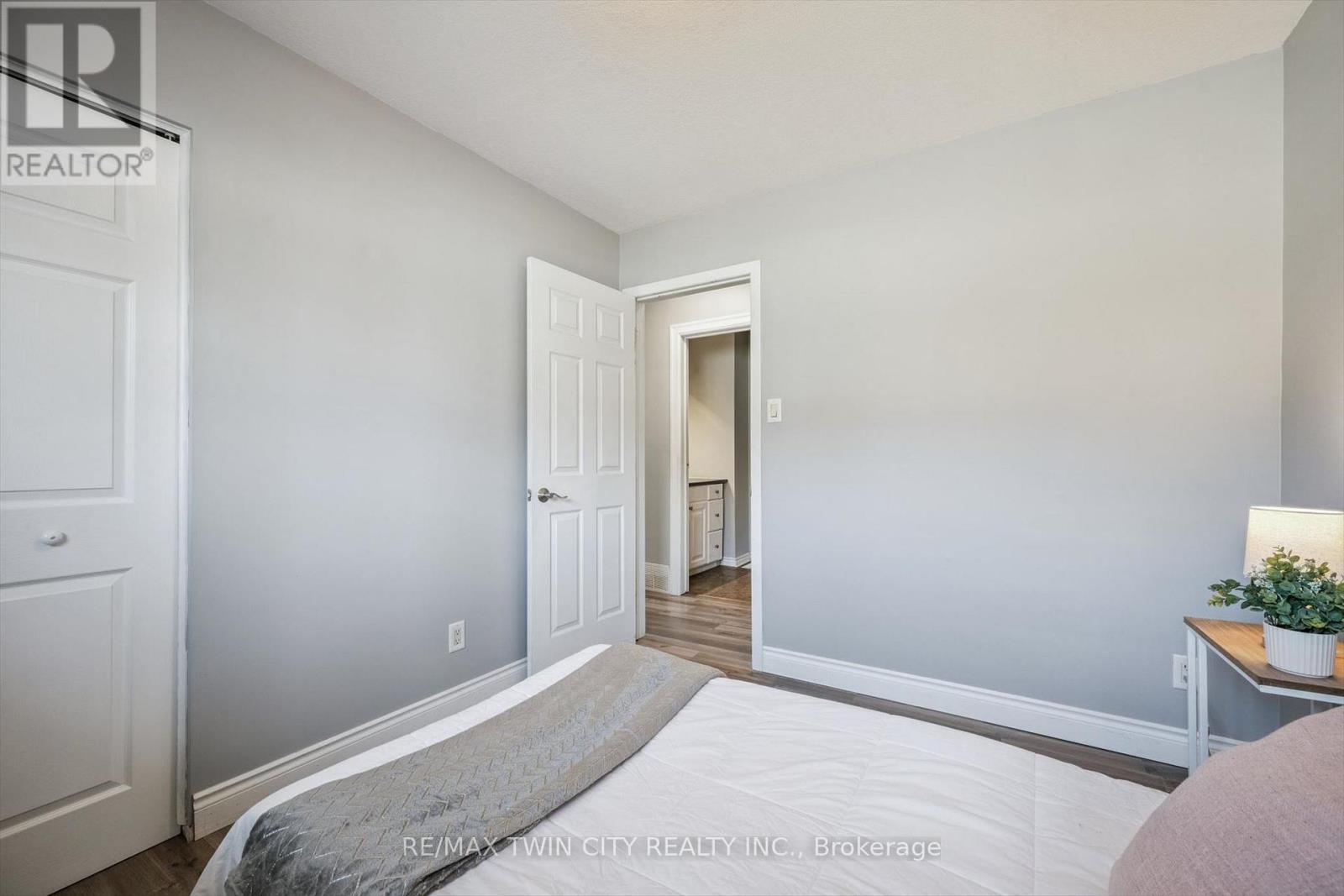 27 VICMOUNT DRIVE, Kitchener, Ontario, N2M2A2 — Photo 21