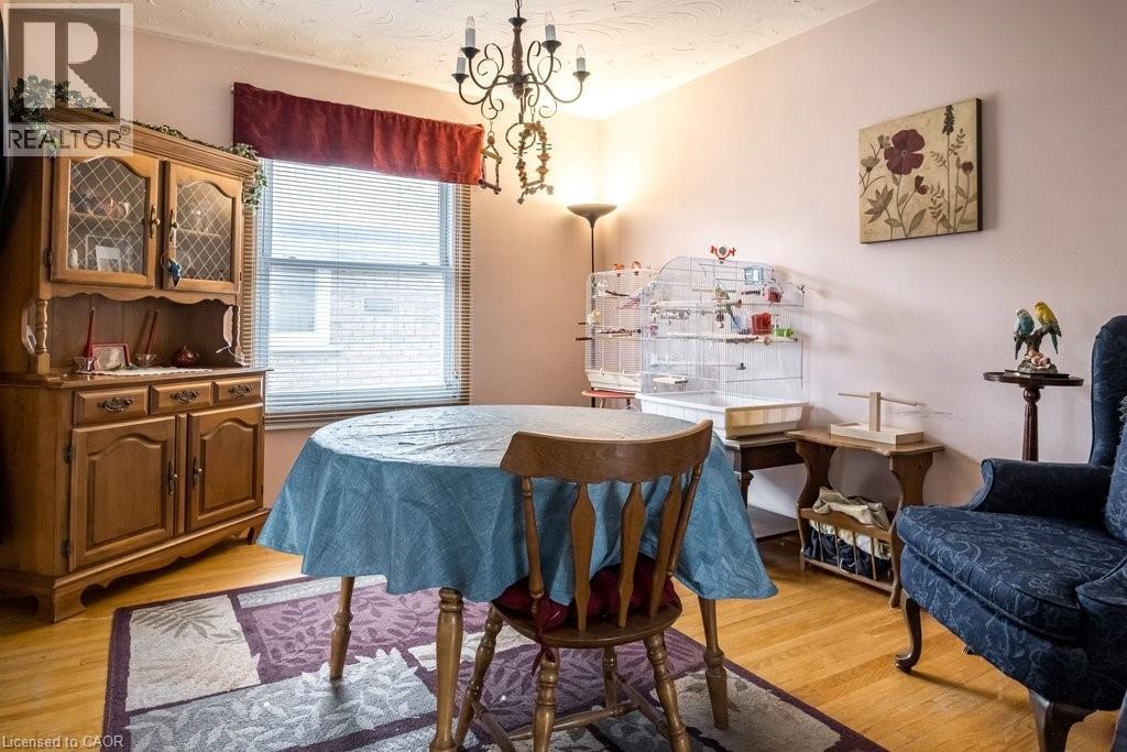 2 VILLAGE Drive, Hamilton, Ontario, L8E3M8 — Photo 13