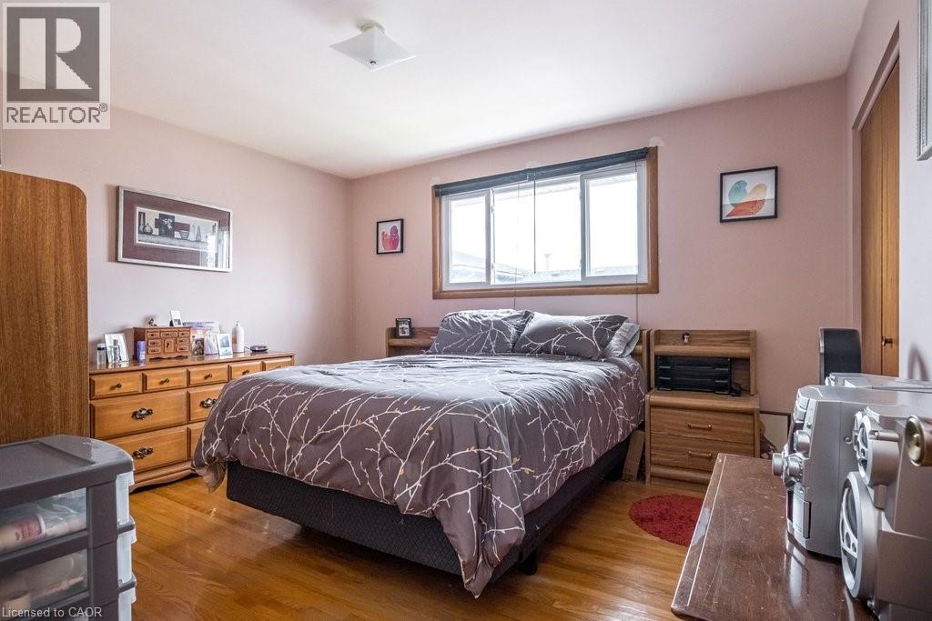 2 VILLAGE Drive, Hamilton, Ontario, L8E3M8 — Photo 20