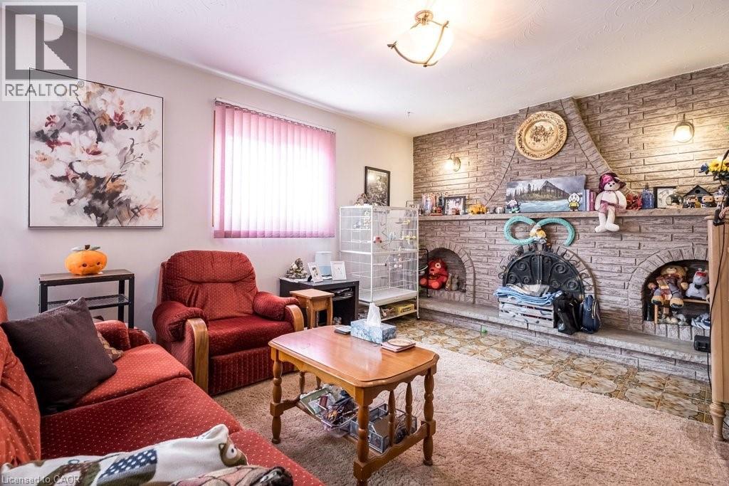 2 VILLAGE Drive, Hamilton, Ontario, L8E3M8 — Photo 31