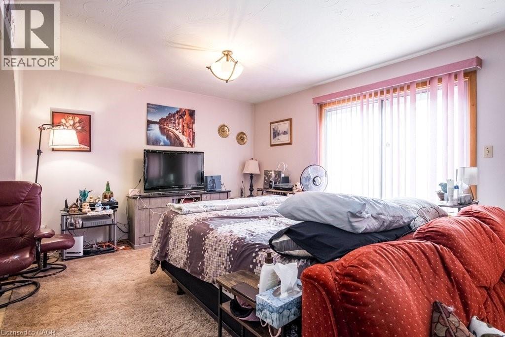 2 VILLAGE Drive, Hamilton, Ontario, L8E3M8 — Photo 33