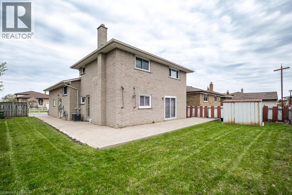 2 VILLAGE Drive, Hamilton, Ontario, L8E3M8 — Photo 42