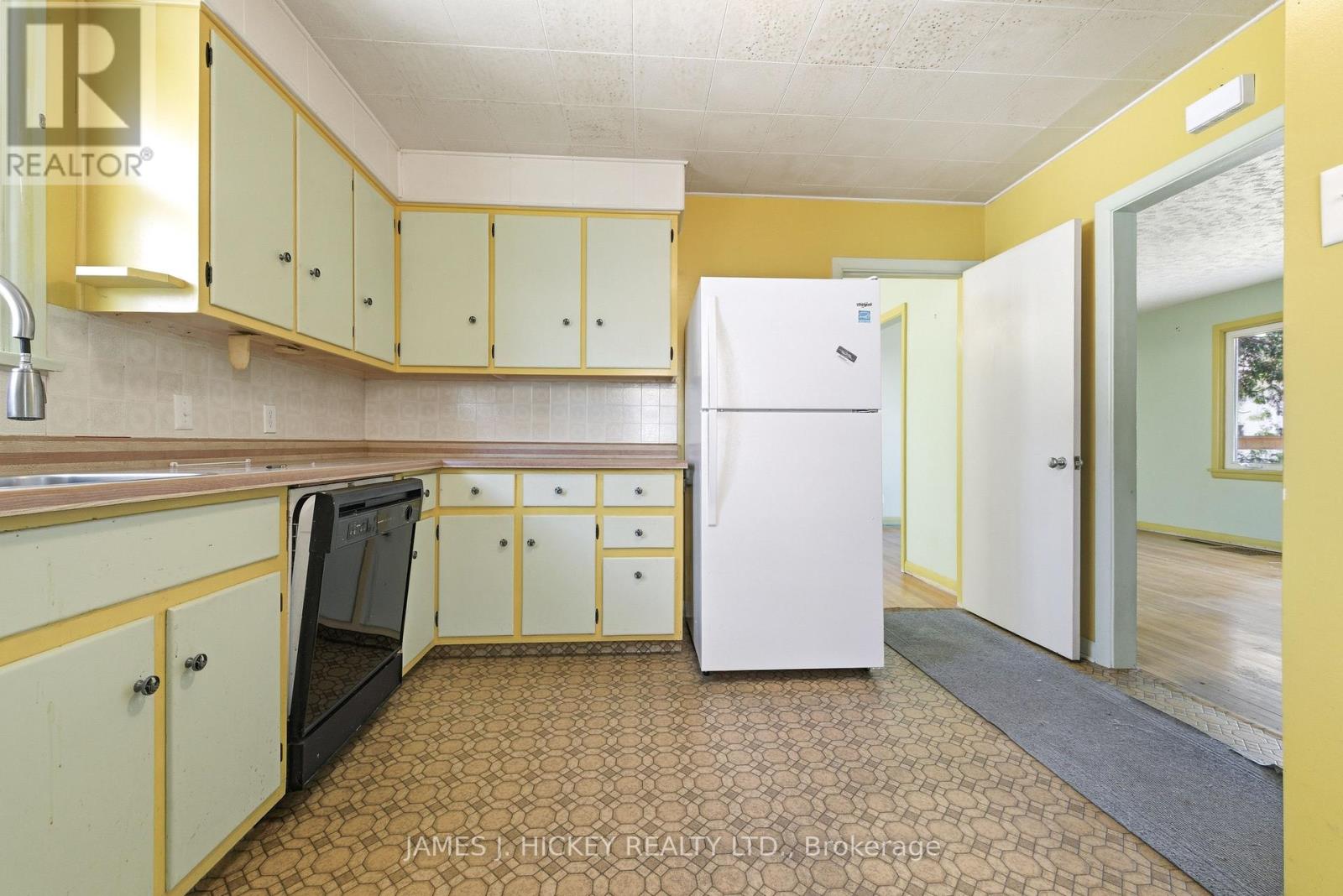 34 FARADAY CRESCENT, Deep River, Ontario, K0J1P0 — Photo 13