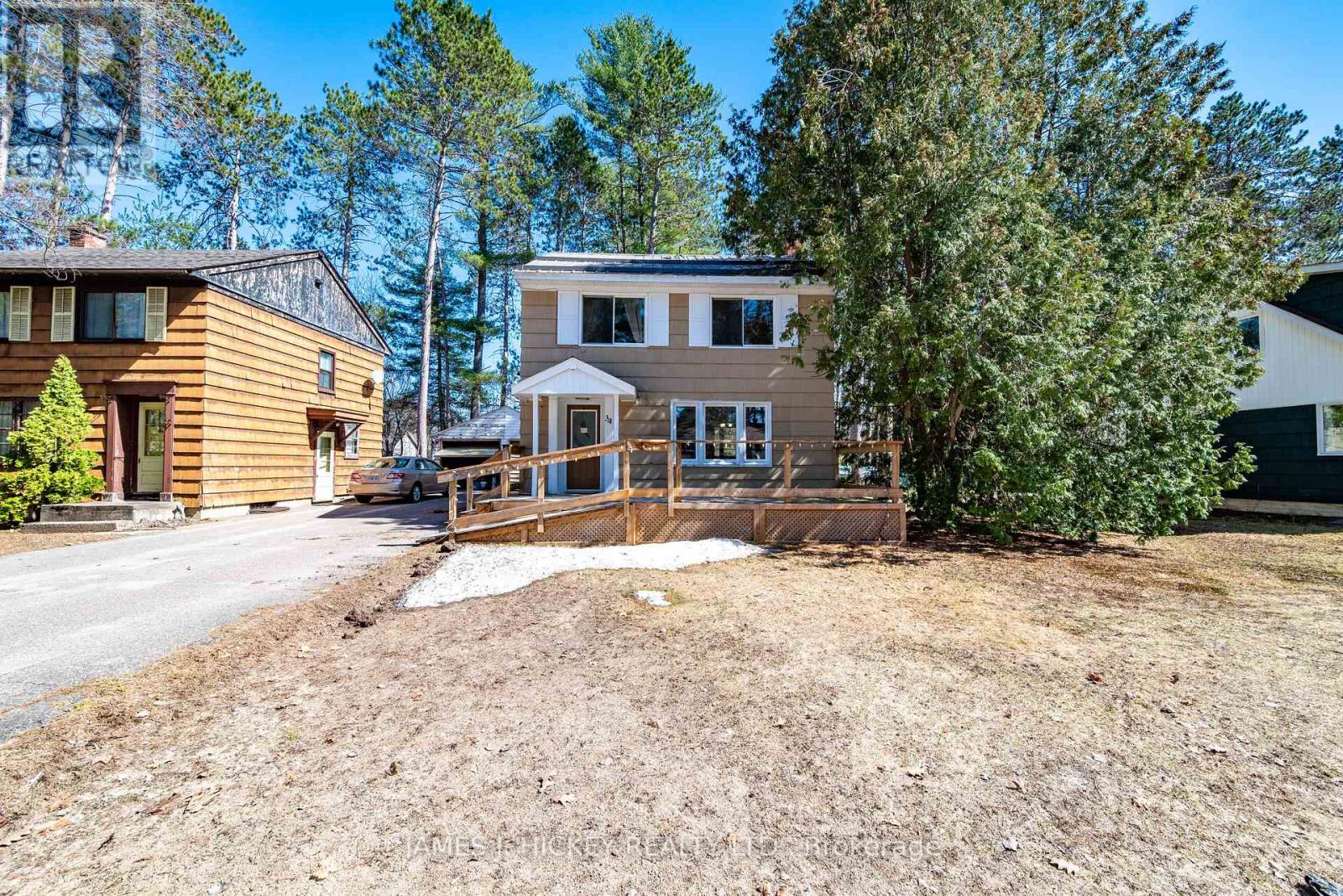 34 FARADAY CRESCENT, Deep River, Ontario, K0J1P0 — Photo 2