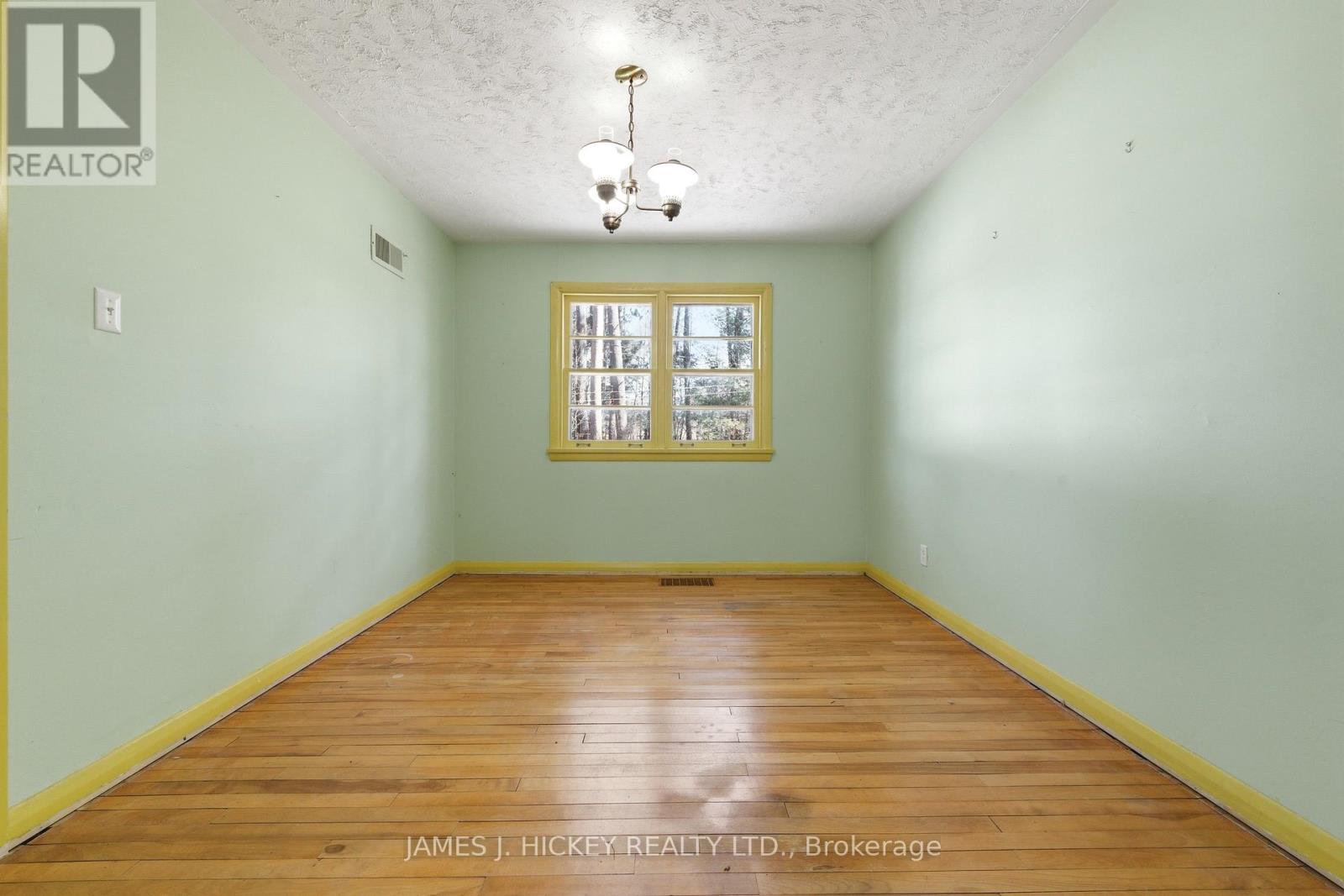 34 FARADAY CRESCENT, Deep River, Ontario, K0J1P0 — Photo 8