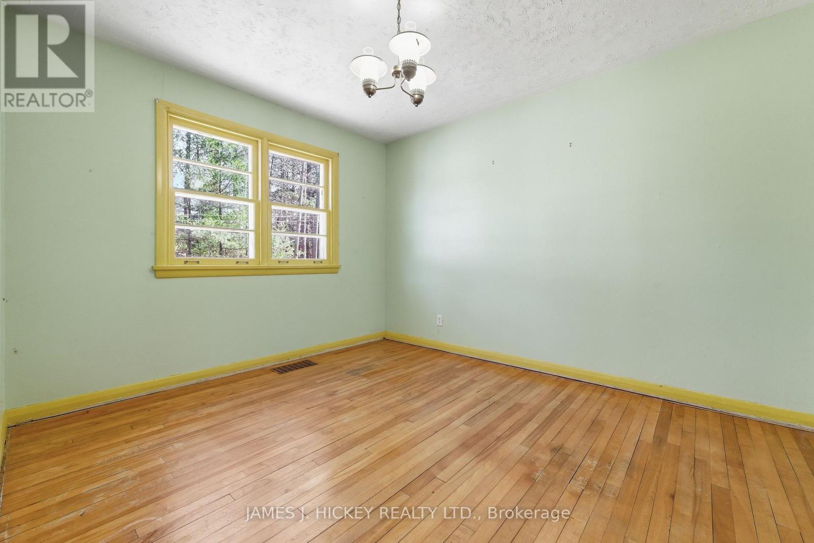 34 FARADAY CRESCENT, Deep River, Ontario, K0J1P0 — Photo 9