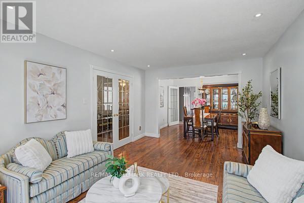 10 HASKELL CRESCENT, Aurora (Aurora Highlands), Ontario, L4G5T5 — Photo 6