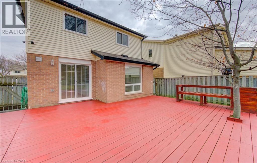 51 CAMROSE Court, Kitchener, Ontario, N2M5J4 — Photo 40