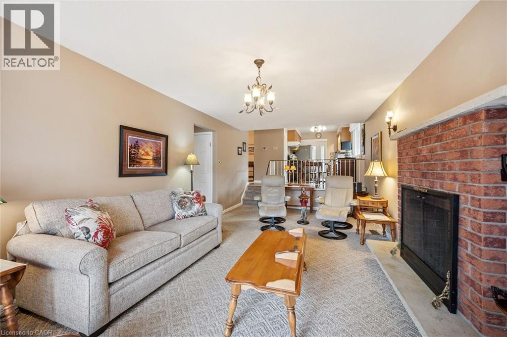 233 LAURENTIAN Drive, Kitchener, Ontario, N2E2G5 — Photo 12