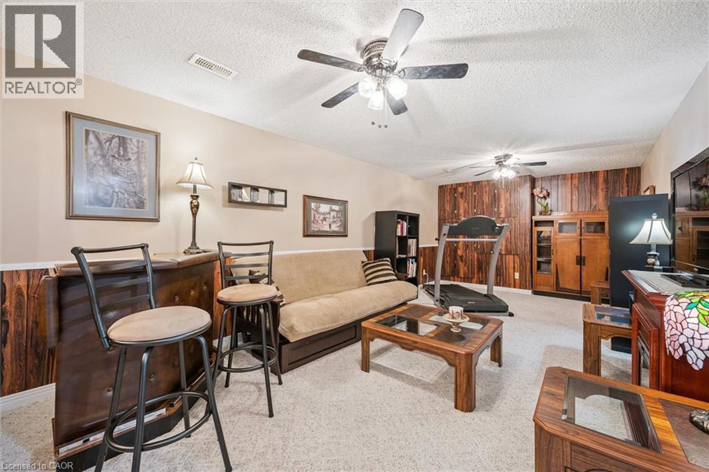 233 LAURENTIAN Drive, Kitchener, Ontario, N2E2G5 — Photo 19