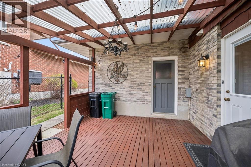 233 LAURENTIAN Drive, Kitchener, Ontario, N2E2G5 — Photo 23