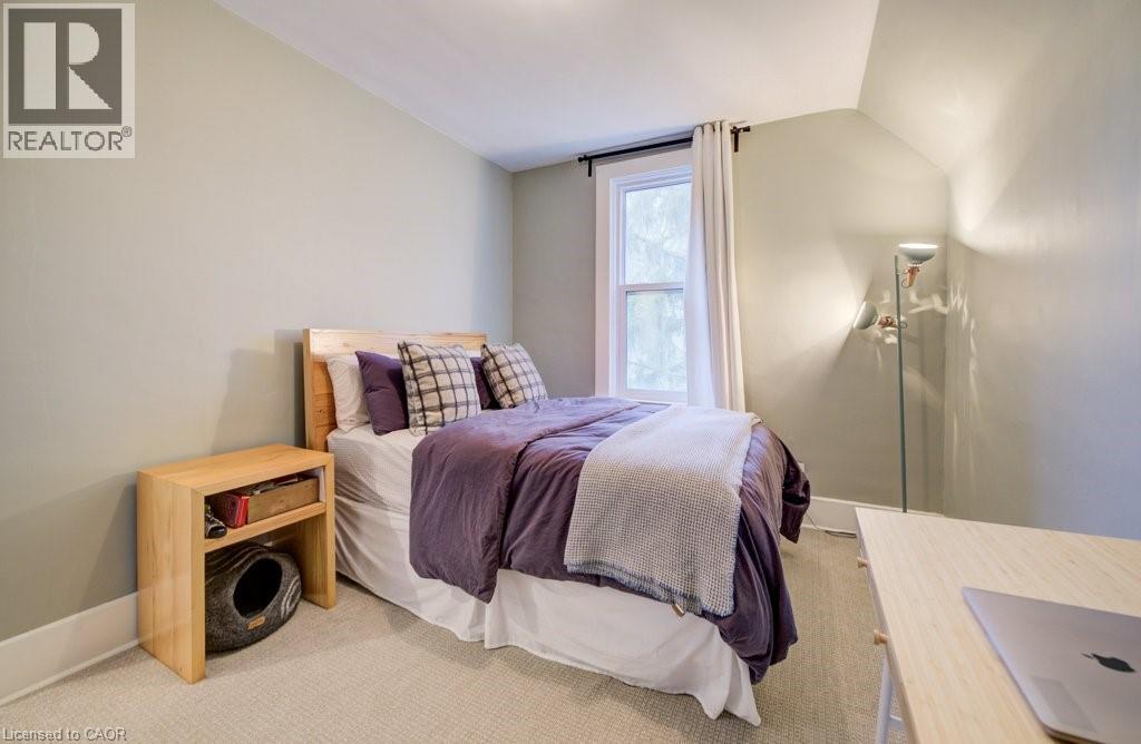 8 SPRING Street E, Waterloo, Ontario, N2J2L8 — Photo 28