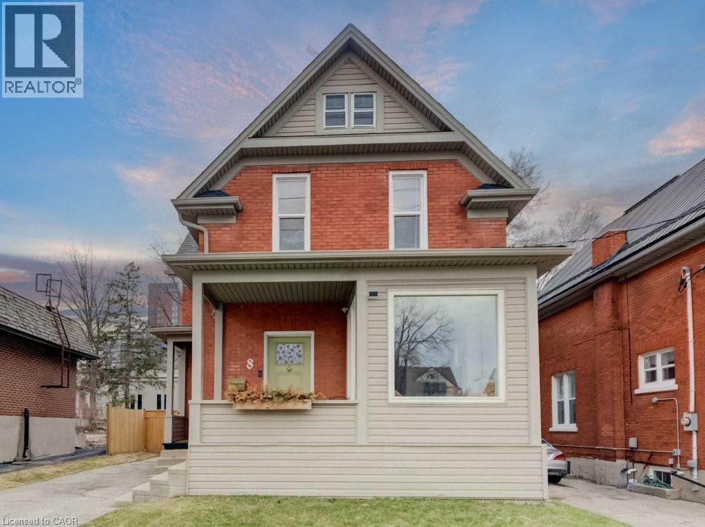 8 SPRING Street E, Waterloo, Ontario, N2J2L8 — Photo 3