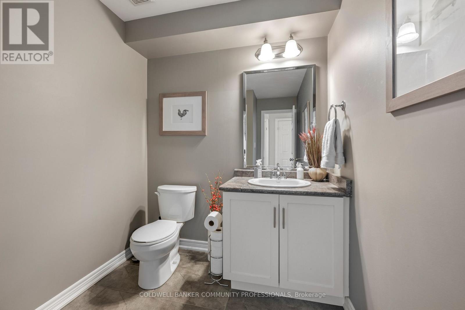 2 - 53 REDFERN AVENUE, Hamilton (Mountview), Ontario, L9C0E2 — Photo 7