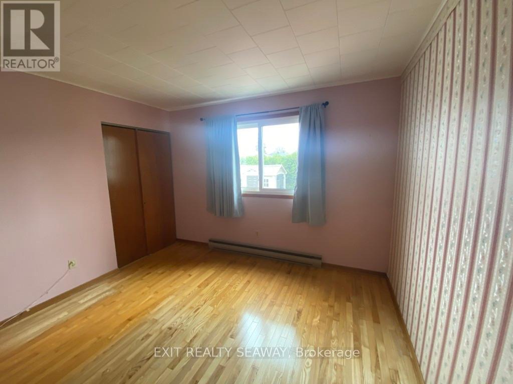 1311 WALTON STREET, Cornwall, Ontario, K6H1V5 — Photo 10