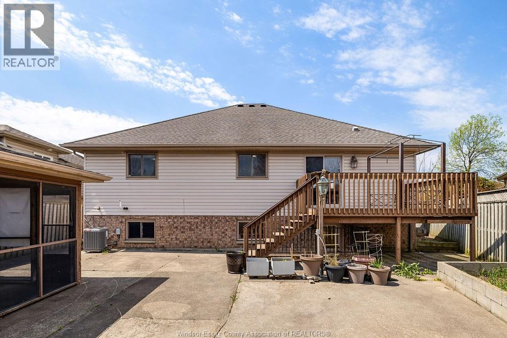 4620 BUNKER, Windsor, Ontario, N9G3A8 — Photo 35
