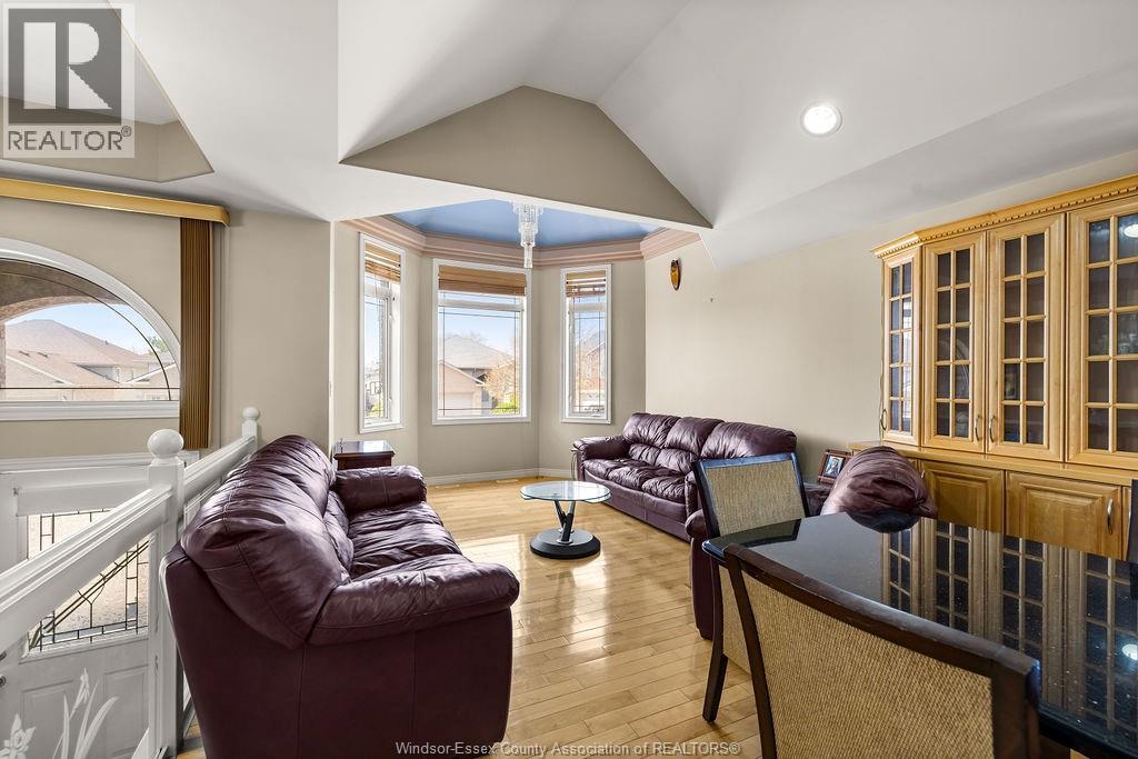 4620 BUNKER, Windsor, Ontario, N9G3A8 — Photo 4