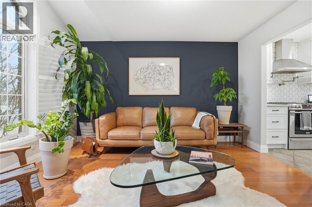 17 KRIEGHOFF Drive, Hamilton, Ontario, L9B2L4 — Photo 7