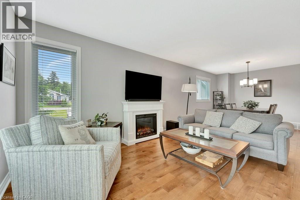 103 KELLS Lane, Freelton, Ontario, L8B1A5 — Photo 11