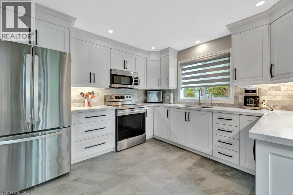 103 KELLS Lane, Freelton, Ontario, L8B1A5 — Photo 17