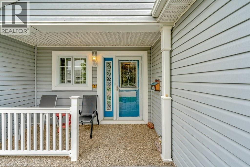 103 KELLS Lane, Freelton, Ontario, L8B1A5 — Photo 4