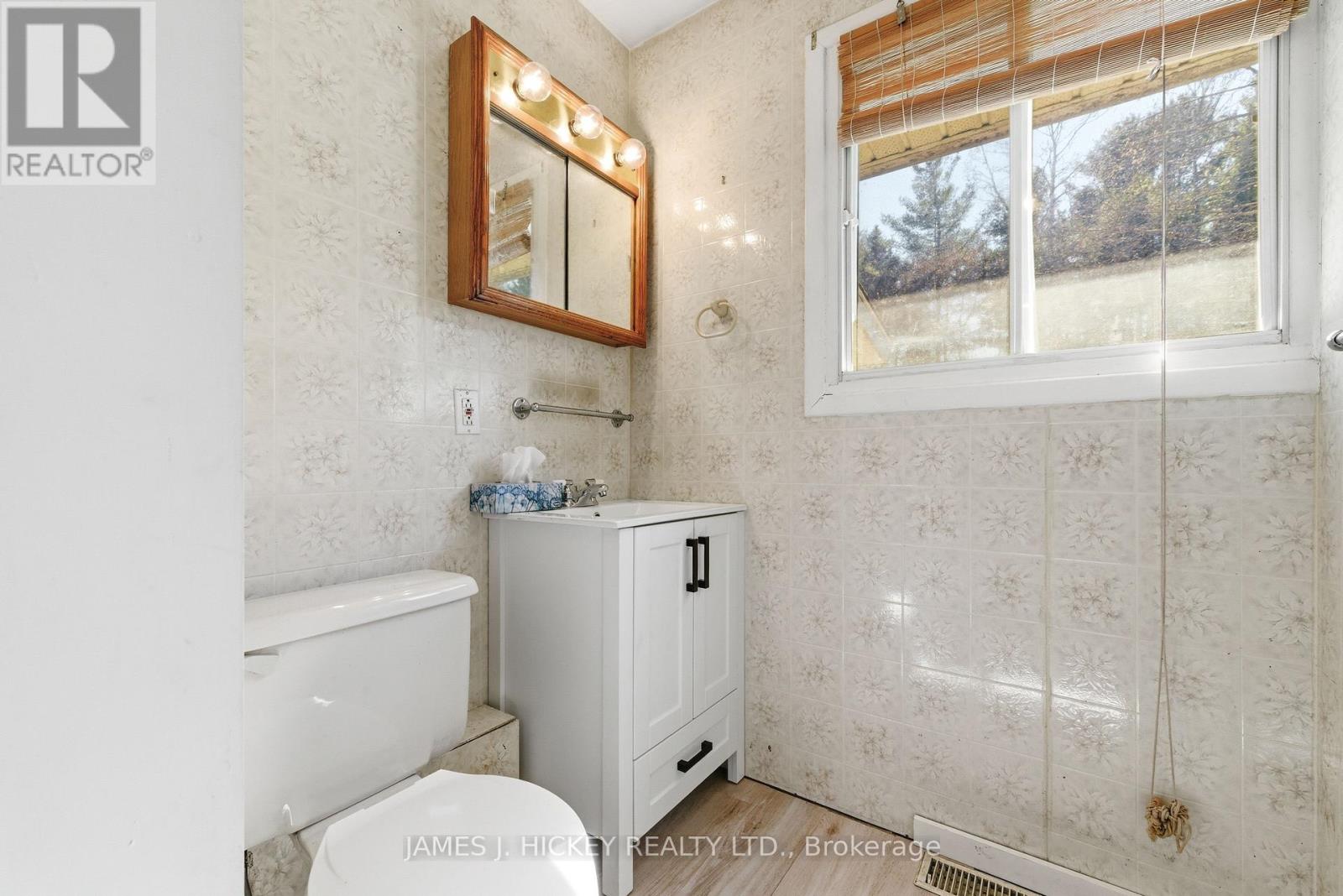 38 BEACH AVENUE, Deep River, Ontario, K0J1P0 — Photo 25