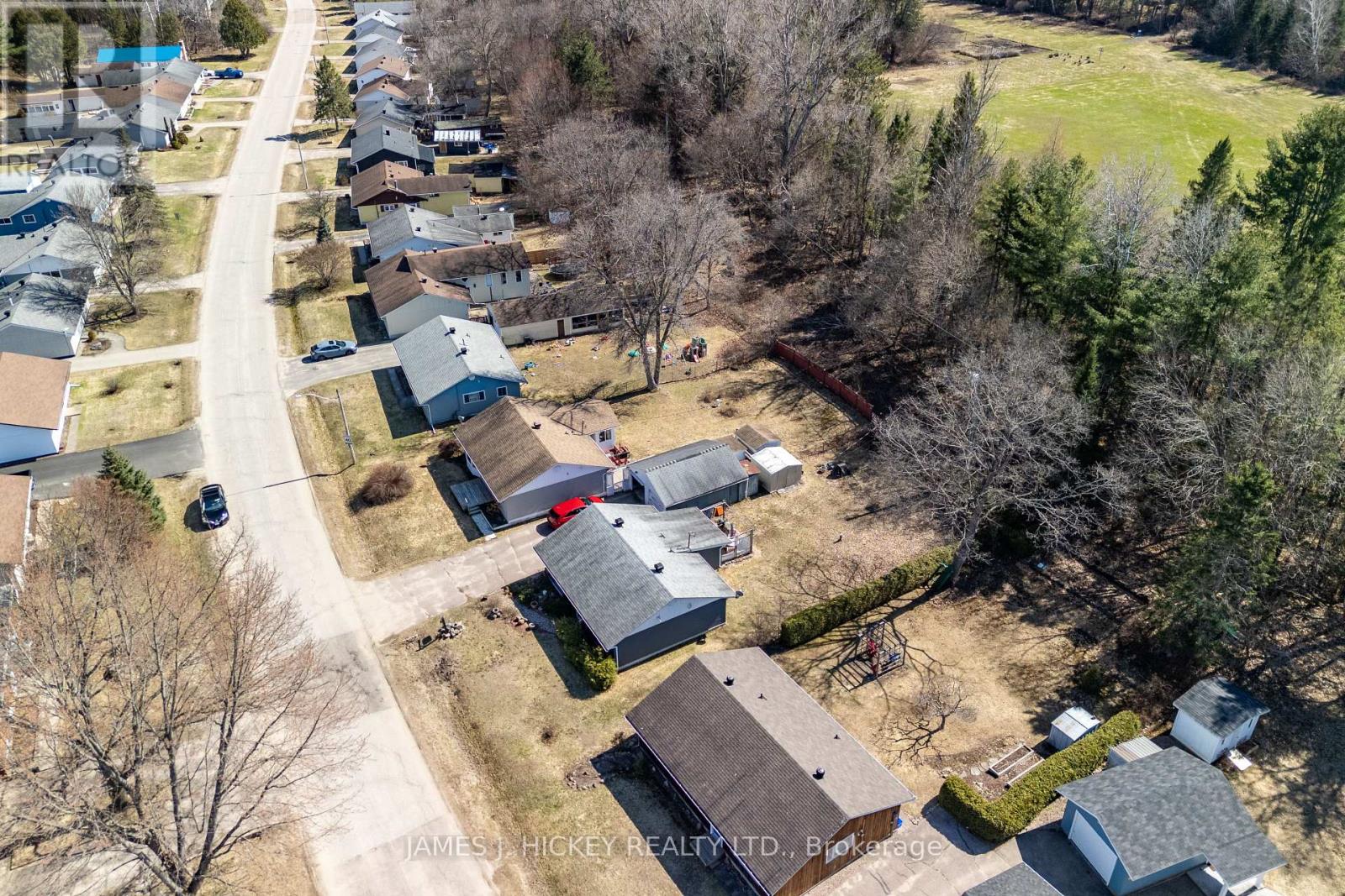 38 BEACH AVENUE, Deep River, Ontario, K0J1P0 — Photo 32