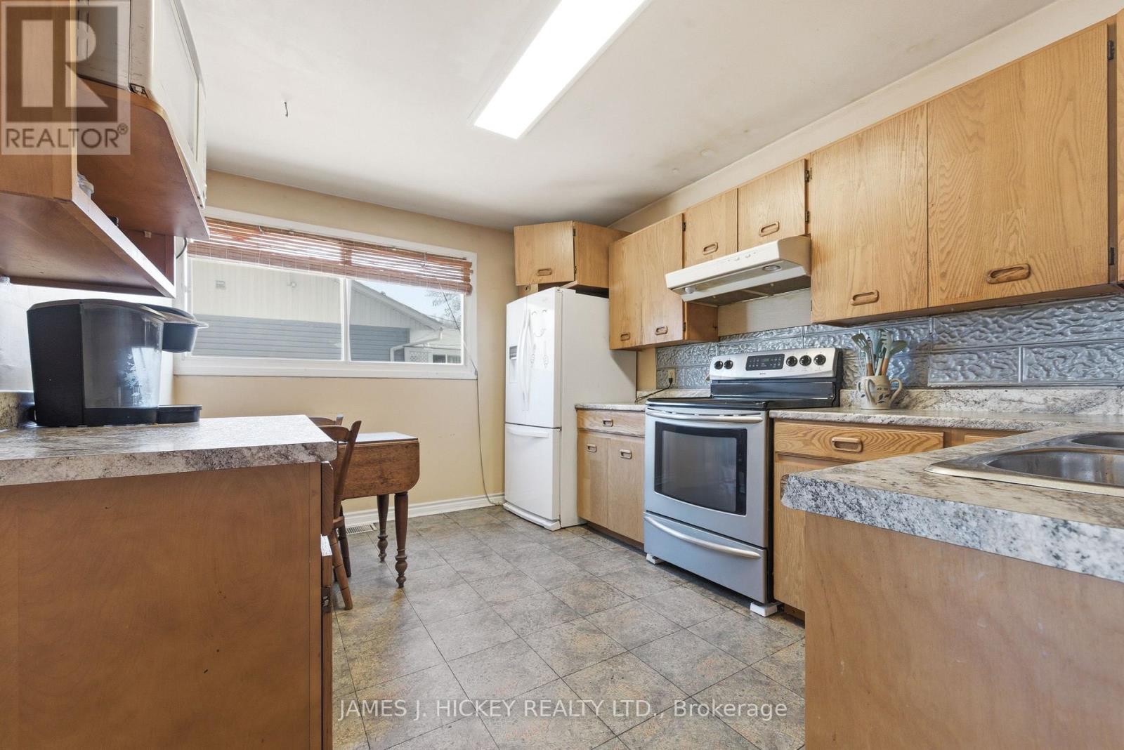 38 BEACH AVENUE, Deep River, Ontario, K0J1P0 — Photo 9