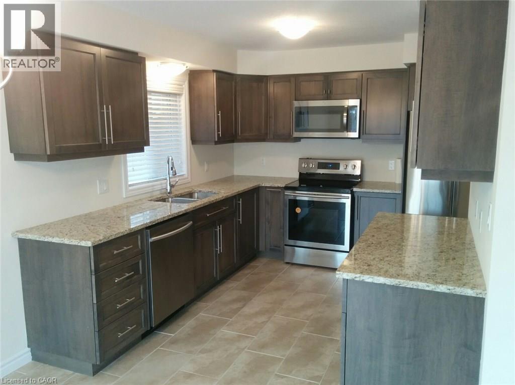 326 OLD HURON Road, Kitchener, Ontario, N2R1P8 — Photo 2