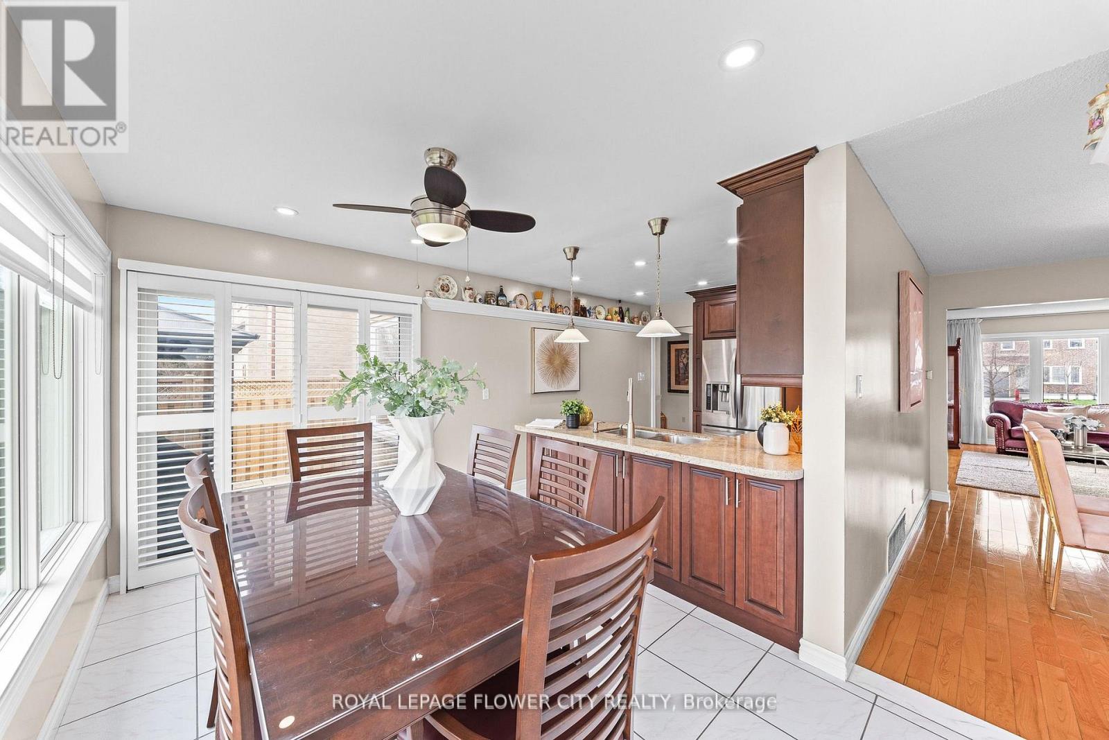 60 NEWGREEN CRESCENT, Brampton (Westgate), Ontario, L6S4Y5 — Photo 11