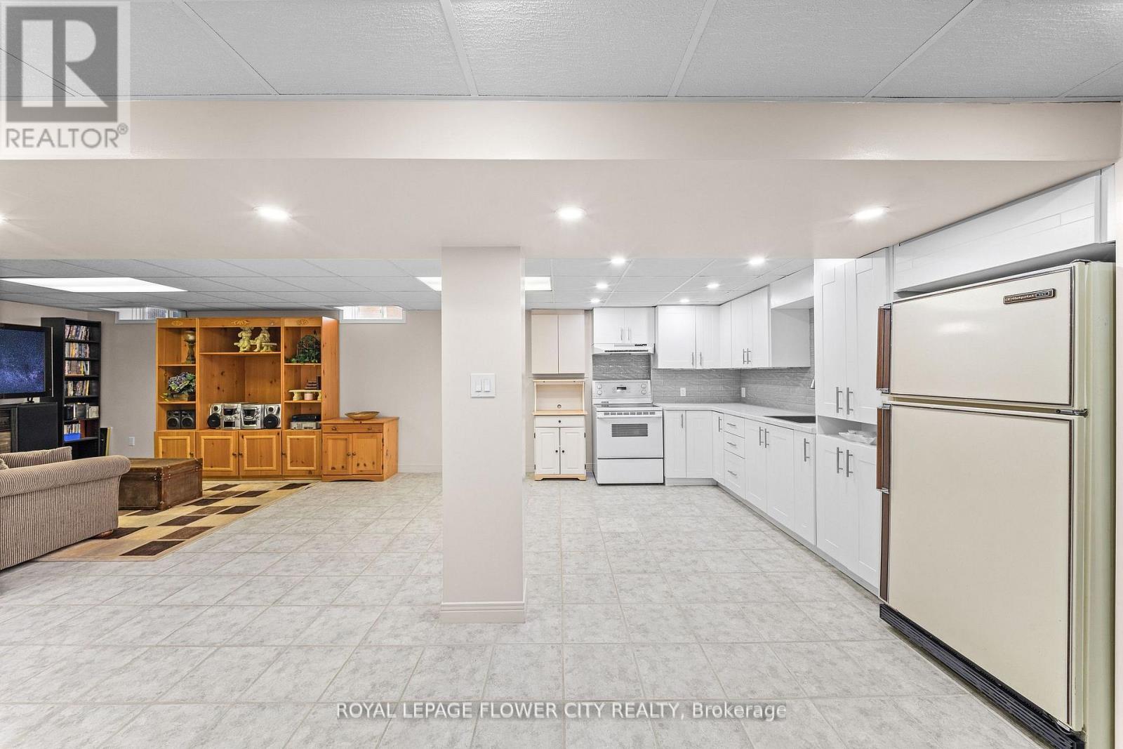 60 NEWGREEN CRESCENT, Brampton (Westgate), Ontario, L6S4Y5 — Photo 34